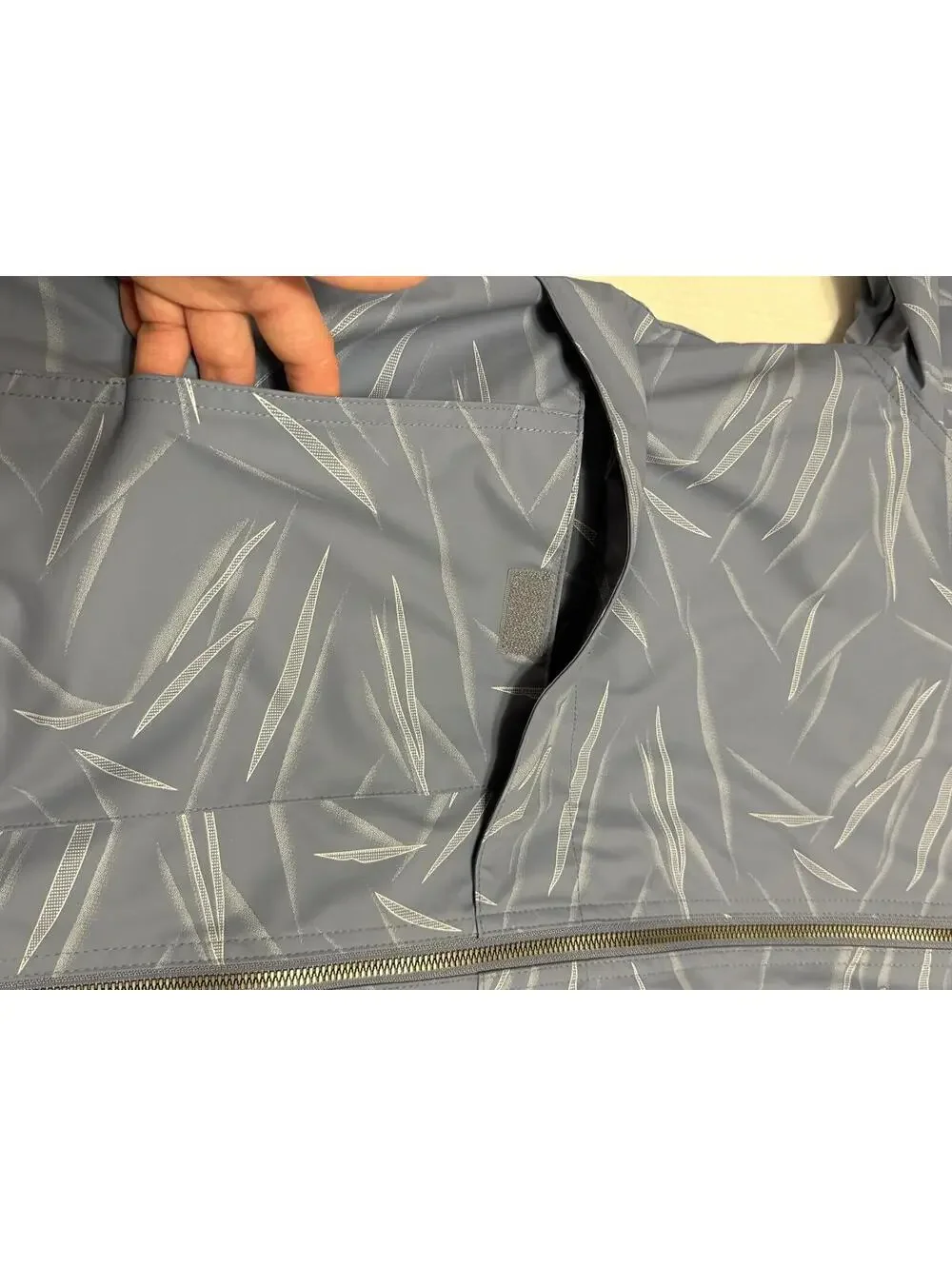 Weatherproof Vintage Blue Leaf Print Hooded Rain Jacket‎ Women's Size L EUC - Picture 5 of 9